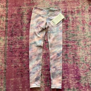 NWT Ivivva size 10 Rhythmic tight (reversible)